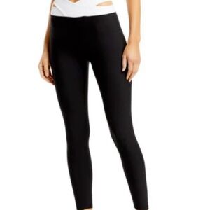 Aqua Black and White Leggings with Stretchy Fit